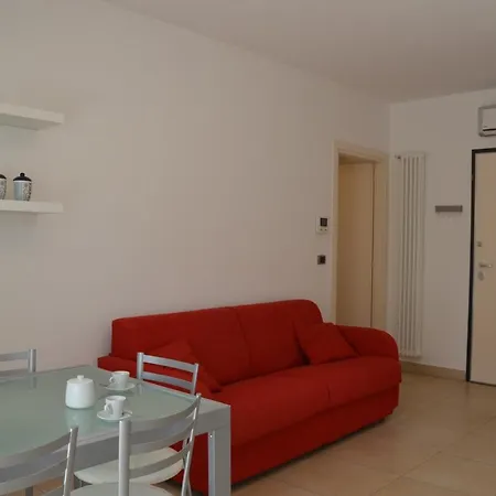 Miramare 3 Con Servizio