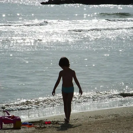 Miramare 3 Con Servizio *