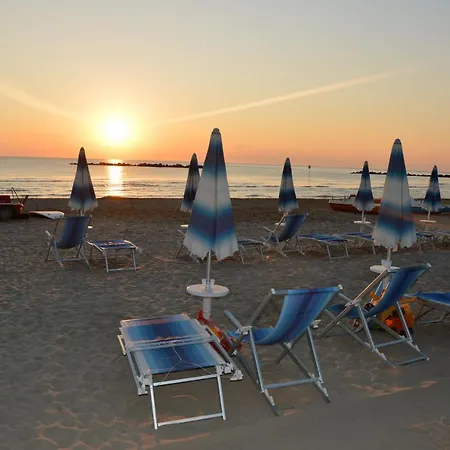 Miramare 3 Con Servizio